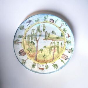 222 Fifth Porters Village Fine China Dinner Plates Dishwasher & Microwave Safe